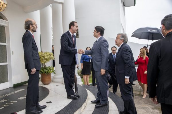 fotografia corte interamericana de derehos humanos diplomaticos traje presidente costa rica carlos alvarado