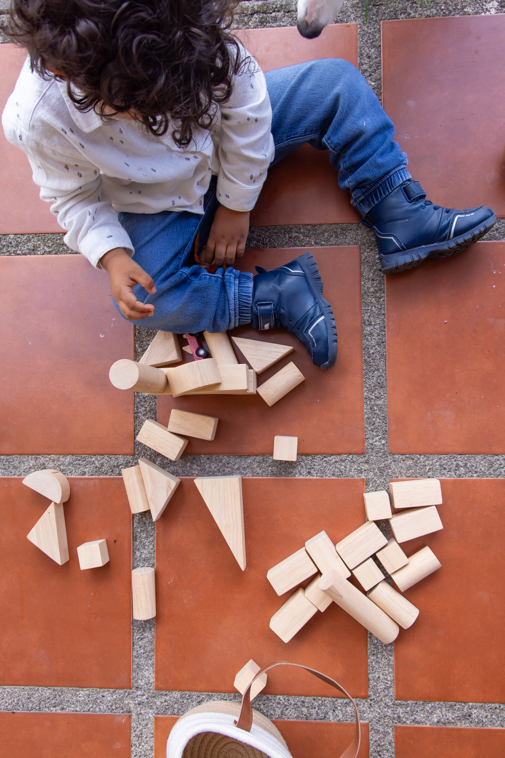 Juego libre, niño jugando, estudio Kids friendly, Karla Cordero Photography