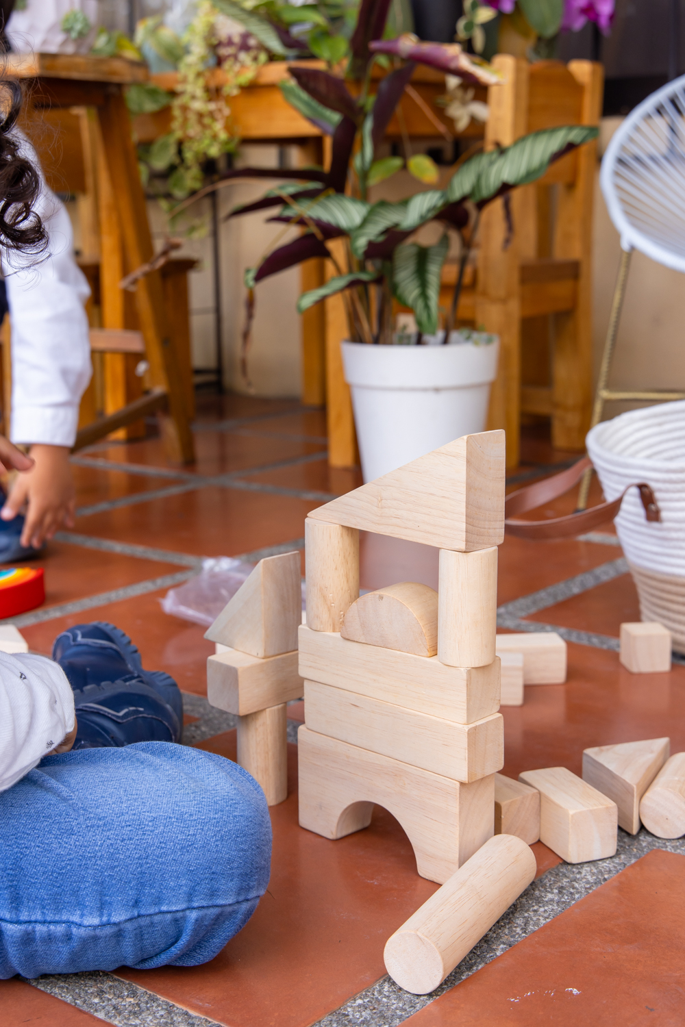 Juego libre, niño jugando, estudio Kids friendly, Karla Cordero Photography